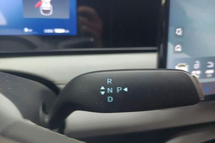 Used BYD Sealion 06 New Energy 2025 Model EV 605 Navigation Pro Edition Gear Lever