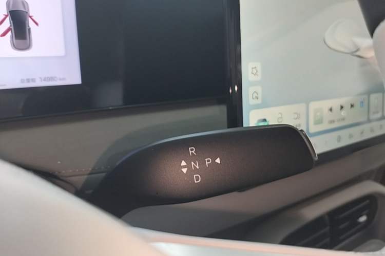 Used BYD Sealion 06 New Energy 2025 Model EV 605 Navigation Pro Edition Gear Lever