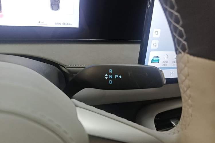 Used BYD Sealion 06 New Energy 2025 Model DM-i 170 Navigation Plus Edition Gear Lever