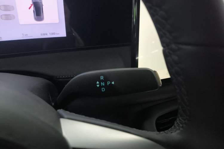 Used BYD Sealion 06 New Energy 2025 Model DM-i 170 Navigation Plus Edition Gear Lever