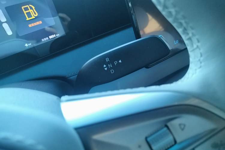 Used BYD Sealion 06 New Energy 2025 Model DM-i 170 Navigation Pro Edition Gear Lever