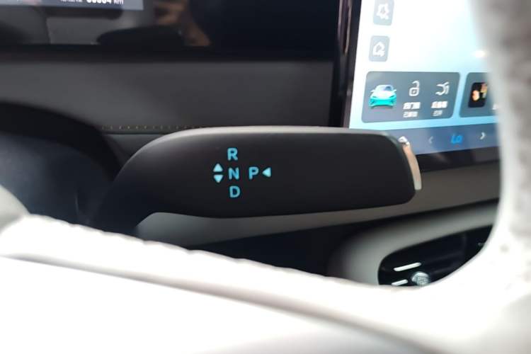 Used BYD Sealion 06 New Energy 2025 Model EV 605 Navigation Pro Edition Gear Lever