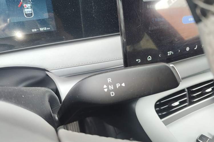 Used BYD Sealion 06 New Energy 2025 Model EV 605 Navigation Pro Edition Gear Lever