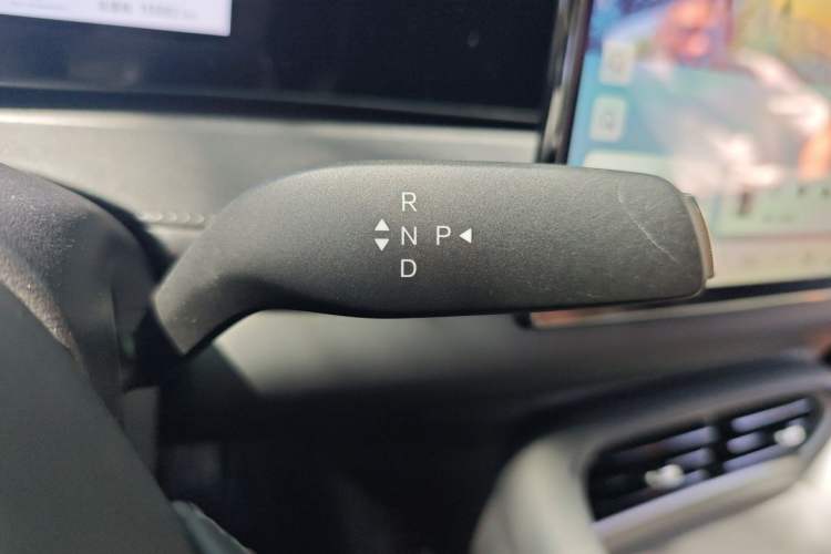 Used BYD Sealion 06 New Energy 2025 Model EV 605 Navigation Pro Edition Gear Lever