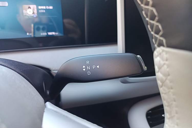 Used BYD Sealion 06 New Energy 2025 Model DM-i 170 Navigation Plus Edition Gear Lever
