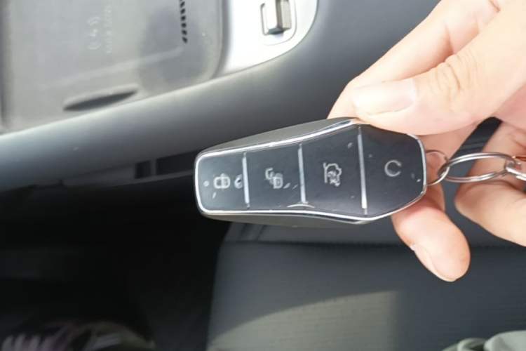 Used BYD Sealion 06 New Energy 2025 Model DM-i 170 Navigation Pro Edition Interior 1