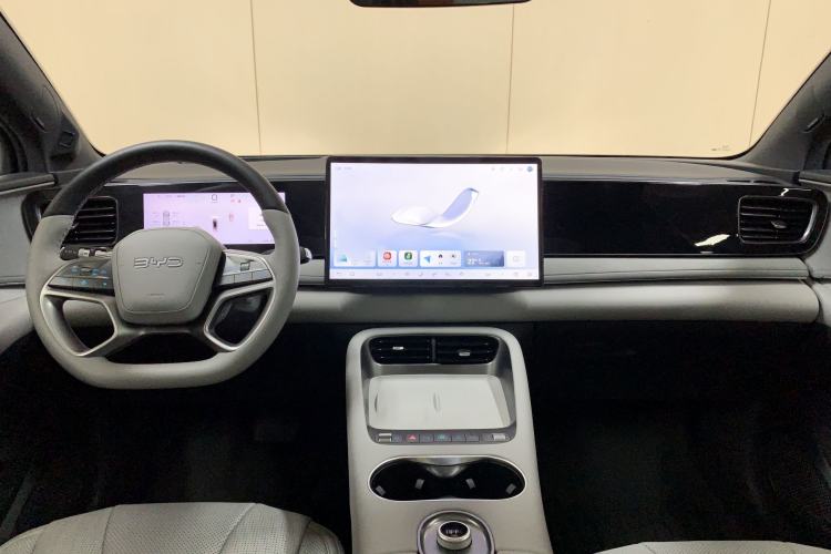 Used BYD Sealion 06 New Energy 2025 Model DM-i 170 Navigation Plus Edition Interior 11