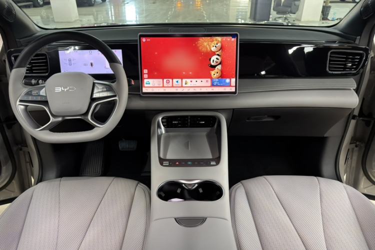 Used BYD Sealion 06 New Energy 2025 DM-i High-Trim Model Interior 11