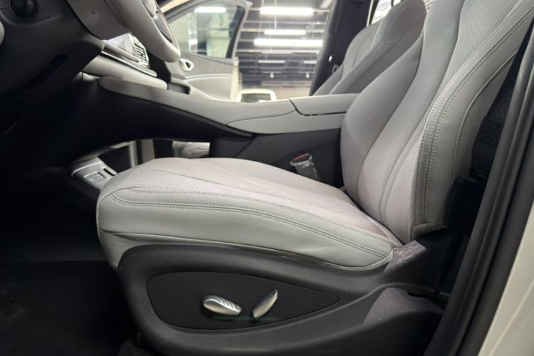 Used BYD Sealion 06 New Energy 2025 DM-i High-Trim Model Interior 12
