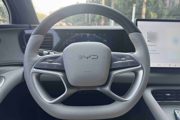 Used BYD Sealion 06 New Energy 2025 Model EV 520 Navigation Edition Interior 5