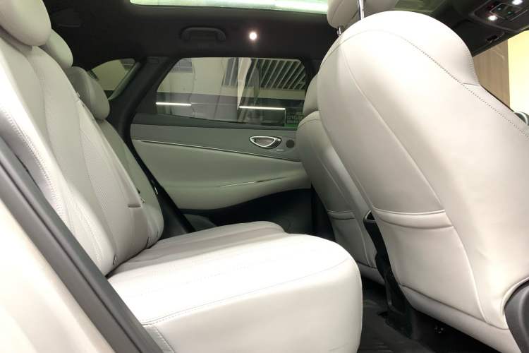 Used BYD Sealion 06 New Energy 2025 Model DM-i 170 Navigation Pro Edition Interior 6