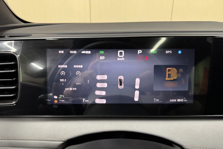 Used BYD Sealion 06 New Energy 2025 Model DM-i 170 Navigation Pro Edition Interior 7