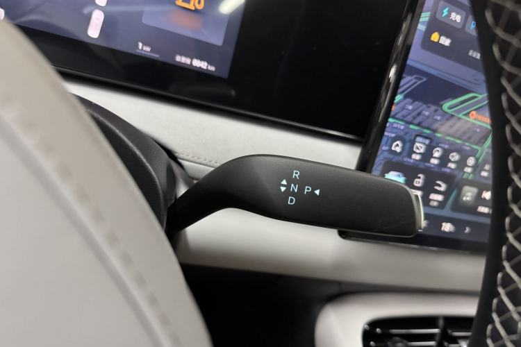 Used BYD Sealion 06 New Energy 2025 Model DM-i 170 Navigation Pro Edition Interior 8