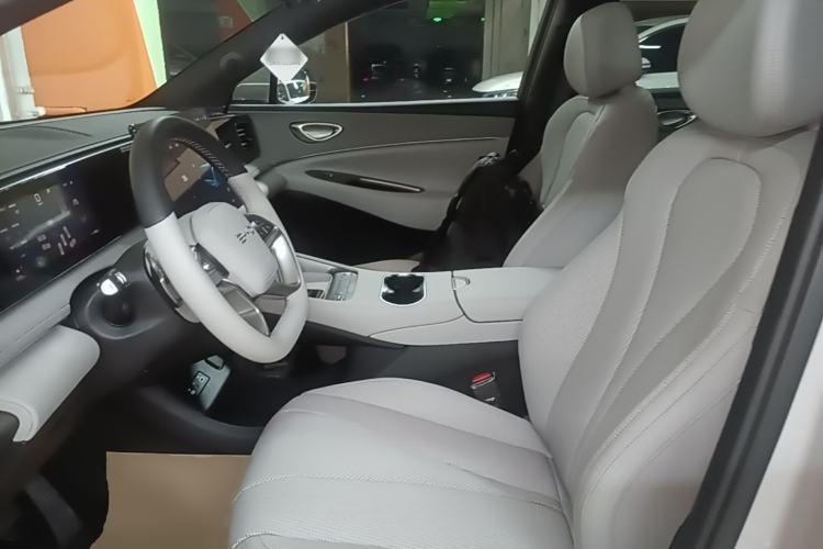 Used BYD Sealion 06 New Energy 2025 Model DM-i 170 Navigation Pro Edition Left Front Seat