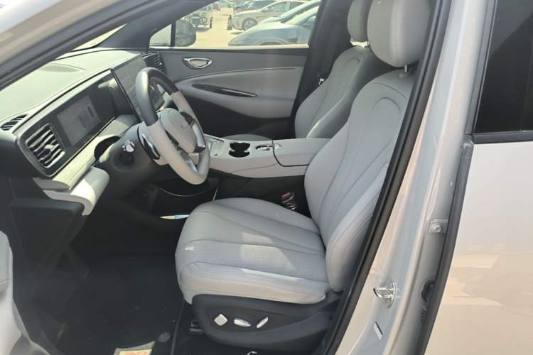 Used BYD Sealion 06 New Energy 2025 Model DM-i 170 Navigation Plus Edition Left Front Seat