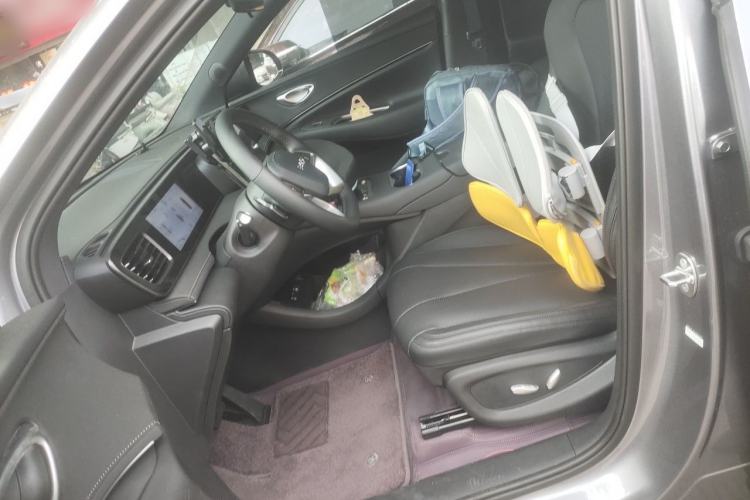 Used BYD Sealion 06 New Energy 2025 Model DM-i 170 Navigation Pro Edition Left Front Seat