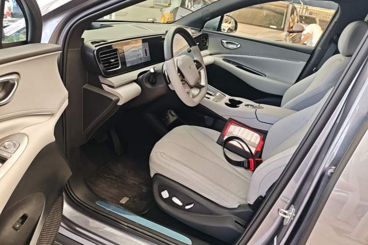 Used BYD Sealion 06 New Energy 2025 Model DM-i 170 Navigation Plus Edition Left Front Seat