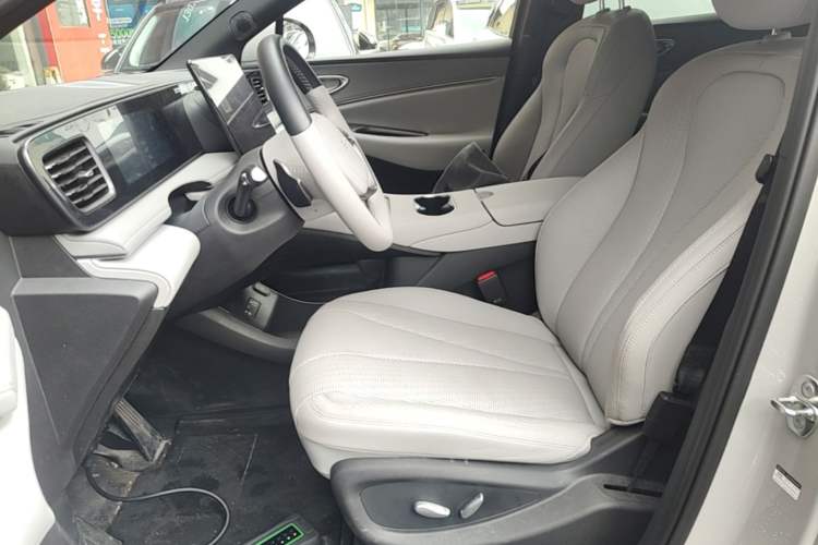 Used BYD Sealion 06 New Energy 2025 Model EV 605 Navigation Pro Edition Left Front Seat