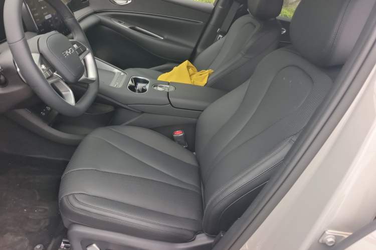 Used BYD Sealion 06 New Energy 2025 Model DM-i 170 Navigation Plus Edition Left Front Seat