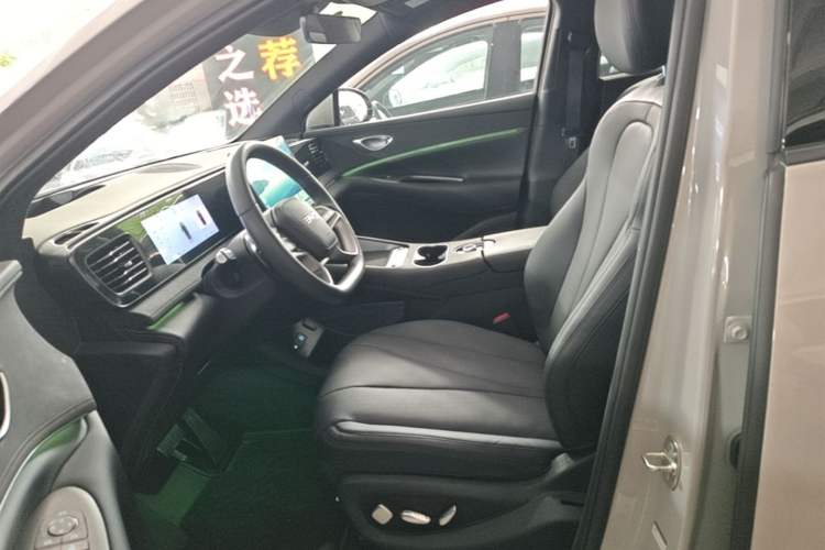 Used BYD Sealion 06 New Energy 2025 Model DM-i 170 Navigation Plus Edition Left Front Seat