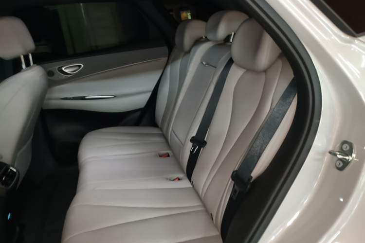 Used BYD Sealion 06 New Energy 2025 Model DM-i 170 Navigation Plus Edition Left Rear Seat