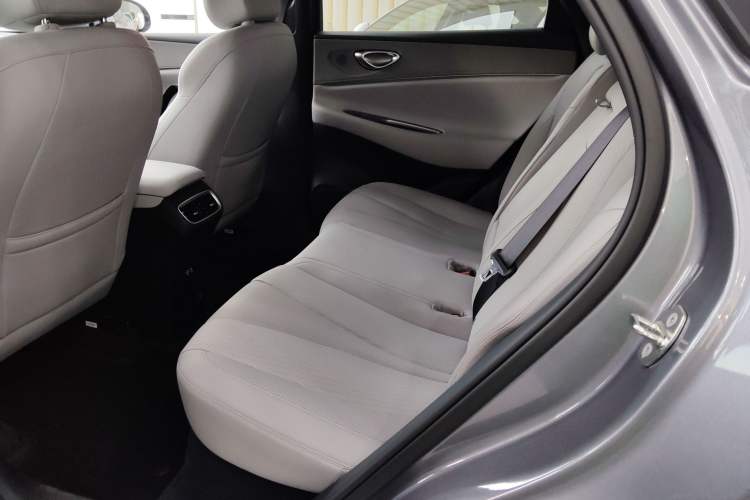 Used BYD Sealion 06 New Energy 2025 Model EV 520 Navigation Edition Left Rear Seat