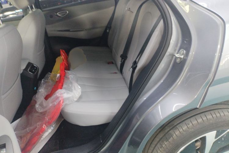 Used BYD Sealion 06 New Energy 2025 Model EV 605 Navigation Pro Edition Left Rear Seat