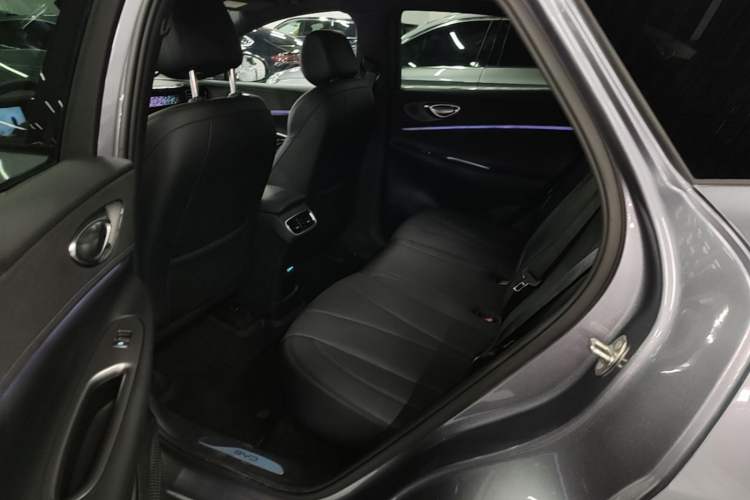 Used BYD Sealion 06 New Energy 2025 Model DM-i 170 Navigation Plus Edition Left Rear Seat