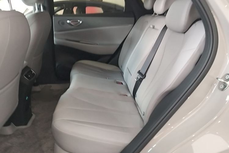 Used BYD Sealion 06 New Energy 2025 Model EV 605 Navigation Pro Edition Left Rear Seat