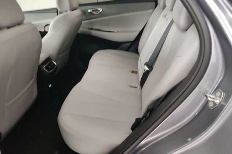 Used BYD Sealion 06 New Energy 2025 Model DM-i 170 Navigation Pro Edition Left Rear Seat