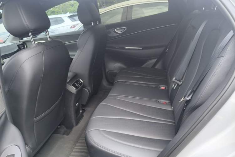Used BYD Sealion 06 New Energy 2025 Model DM-i 170 Navigation Plus Edition Left Rear Seat