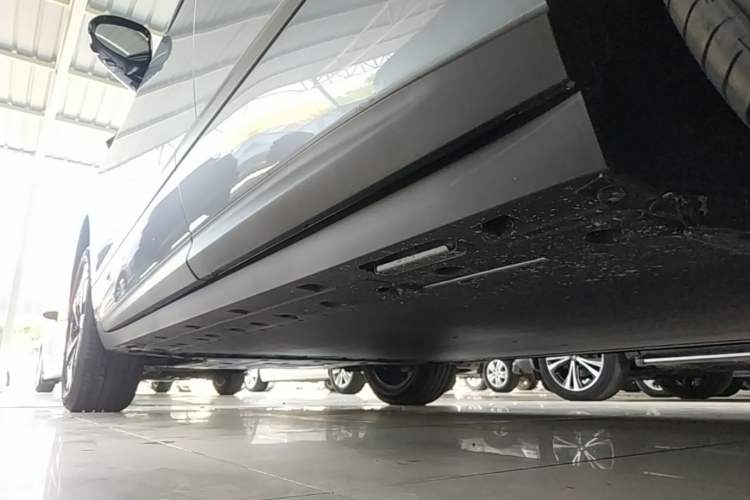 Used BYD Sealion 06 New Energy 2025 Model EV 605 Navigation Pro Edition Left Side Sill