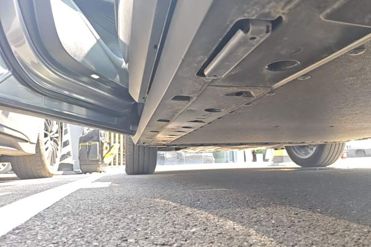 Used BYD Sealion 06 New Energy 2025 Model EV 605 Navigation Pro Edition Left Side Sill