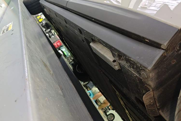 Used BYD Sealion 06 New Energy 2025 Model DM-i 170 Navigation Pro Edition Left Side Sill