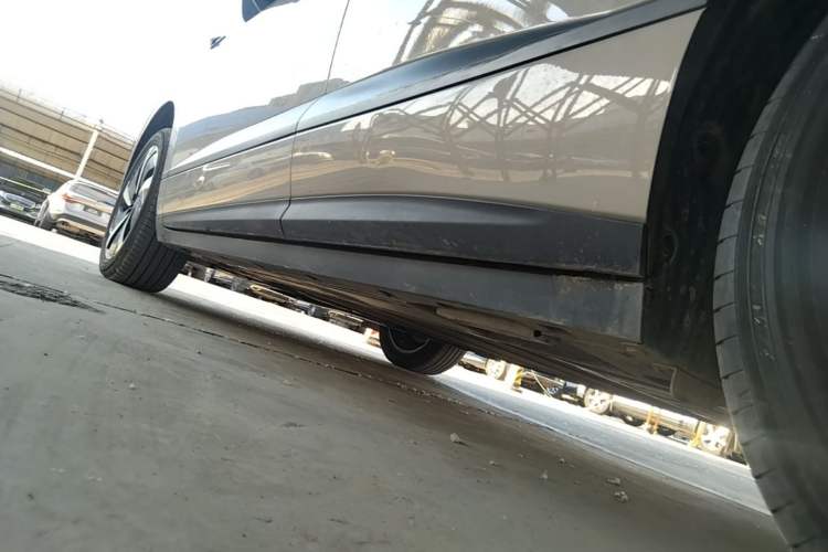 Used BYD Sealion 06 New Energy 2025 Model DM-i 170 Navigation Pro Edition Left Side Sill