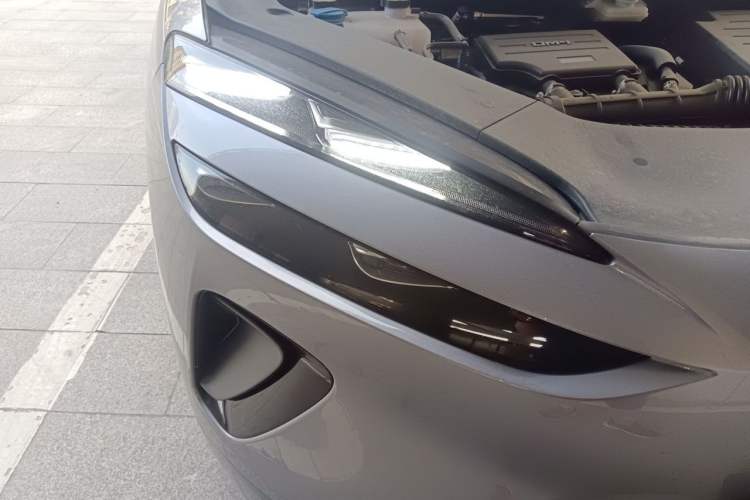 Used BYD Sealion 06 New Energy 2025 Model DM-i 170 Navigation Pro Edition Right Front Headlight