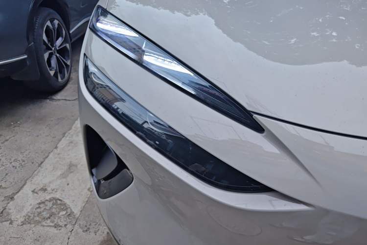 Used BYD Sealion 06 New Energy 2025 Model EV 520 Navigation Edition Right Front Headlight