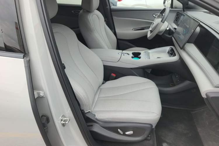 Used BYD Sealion 06 New Energy 2025 Model EV 605 Navigation Plus Edition Right Front Seat
