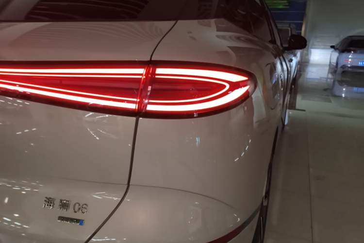 Used BYD Sealion 06 New Energy 2025 Model DM-i 170 Navigation Plus Edition Right Rear Taillight