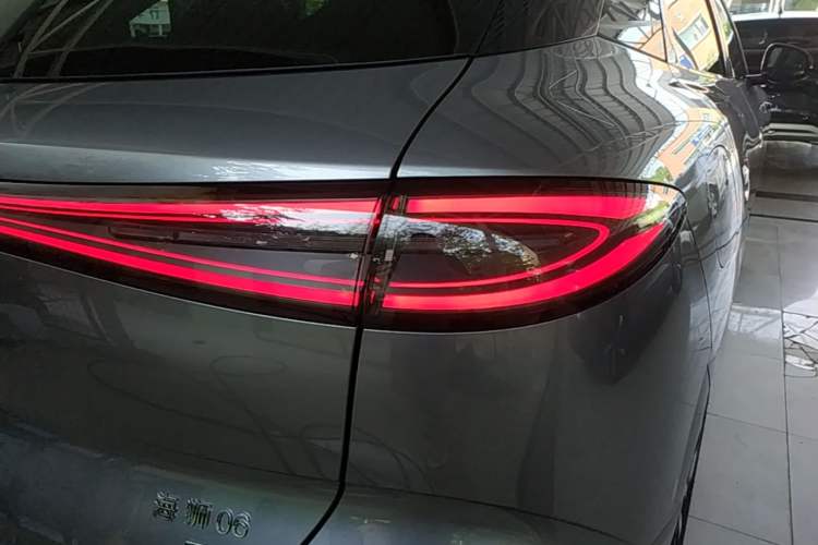 Used BYD Sealion 06 New Energy 2025 Model EV 605 Navigation Pro Edition Right Rear Taillight