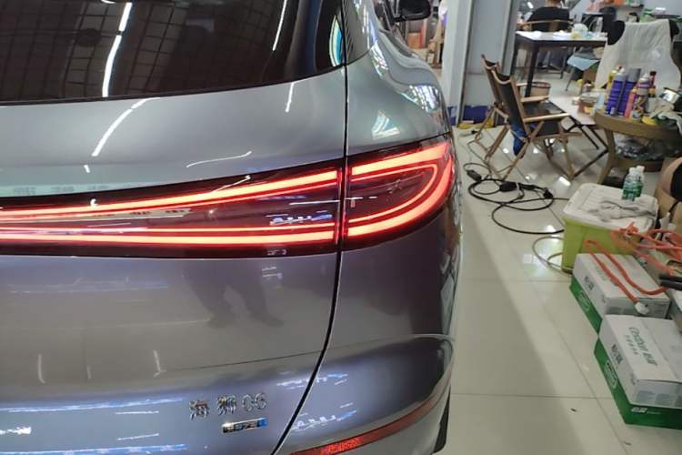 Used BYD Sealion 06 New Energy 2025 Model DM-i 170 Navigation Pro Edition Right Rear Taillight
