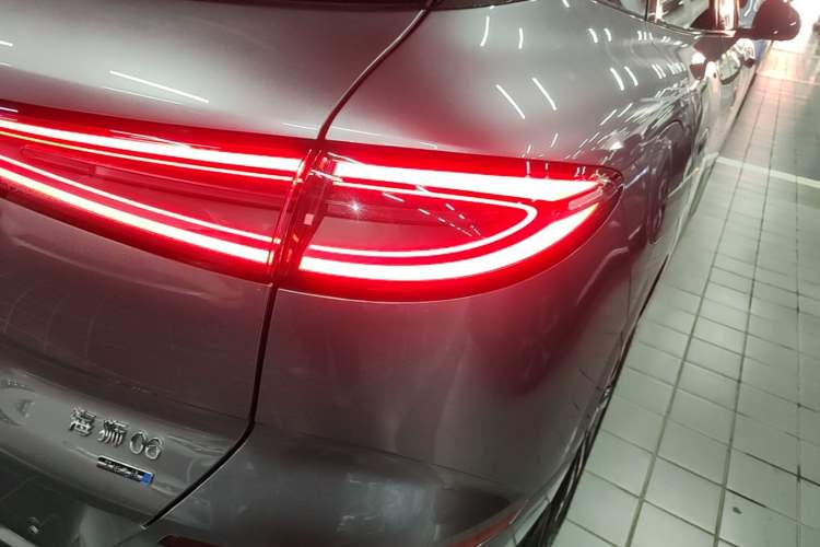 Used BYD Sealion 06 New Energy 2025 Model EV 605 Navigation Pro Edition Right Rear Taillight