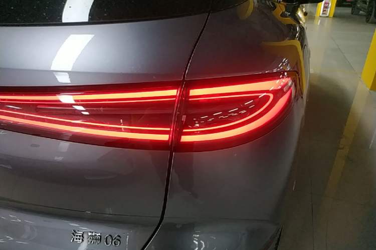 Used BYD Sealion 06 New Energy 2025 Model EV 605 Navigation Pro Edition Right Rear Taillight