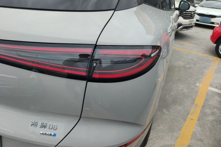 Used BYD Sealion 06 New Energy 2025 Model EV 605 Navigation Plus Edition Right Rear Taillight