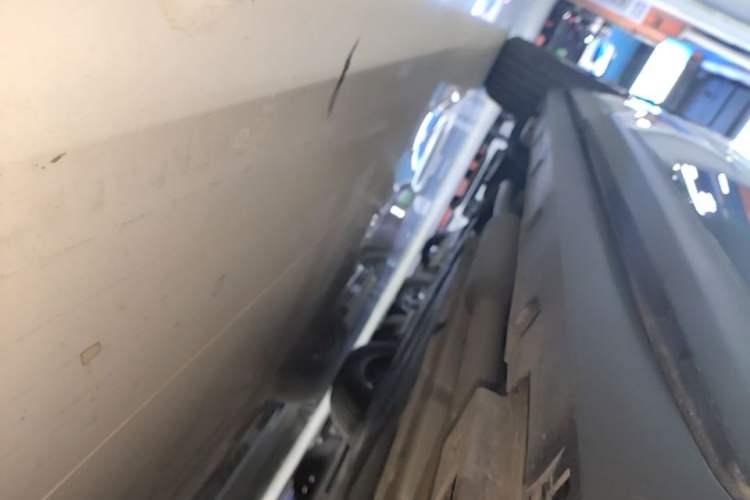 Used BYD Sealion 06 New Energy 2025 Model DM-i 170 Navigation Pro Edition Right Side Sill