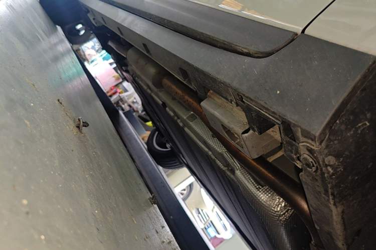 Used BYD Sealion 06 New Energy 2025 Model DM-i 170 Navigation Pro Edition Right Side Sill