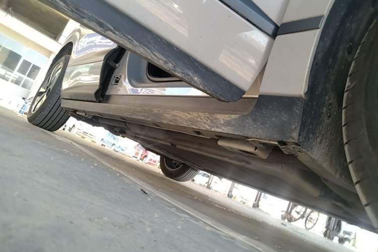 Used BYD Sealion 06 New Energy 2025 Model DM-i 170 Navigation Pro Edition Right Side Sill