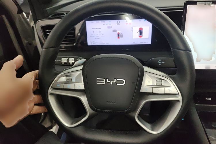 Used BYD Sealion 06 New Energy 2025 Model DM-i 170 Navigation Plus Edition Steering Wheel