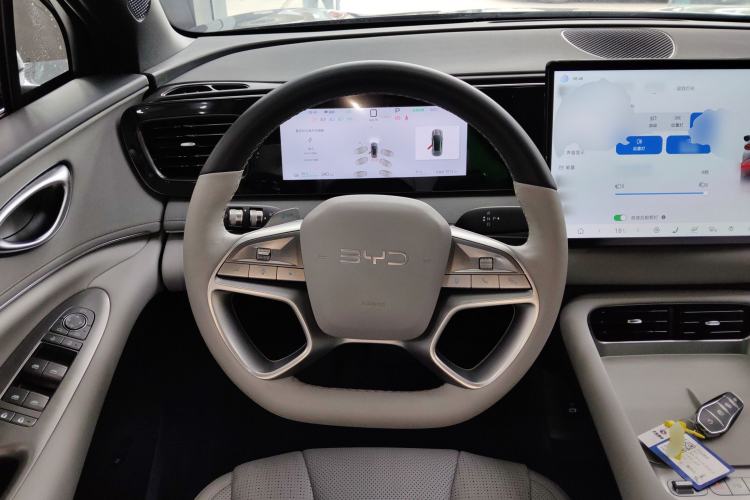 Used BYD Sealion 06 New Energy 2025 Model EV 520 Navigation Edition Steering Wheel