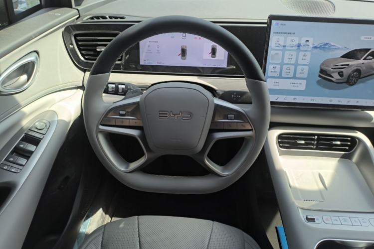 Used BYD Sealion 06 New Energy 2025 Model DM-i 170 Navigation Plus Edition Steering Wheel